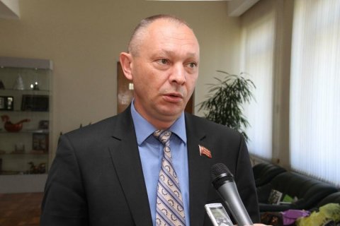 «Власть давно усвоила, что легче деньги взять у бедных. У бедных их мало, зато бедных много»