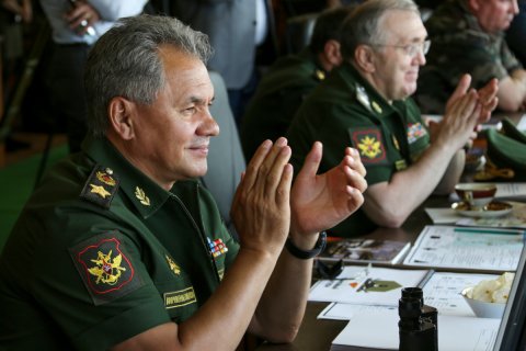 Шойгу заявил, что США подталкивают страны мира к новой гонке вооружений