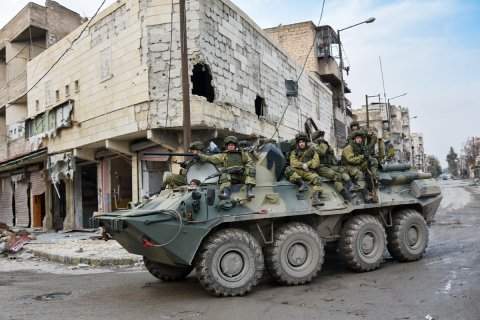 Двое российских военных погибли в Сирии