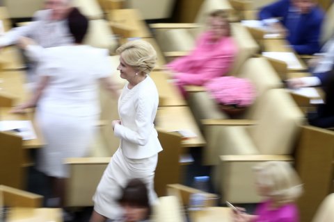 «Единая Россия» продавила поправки Яровой