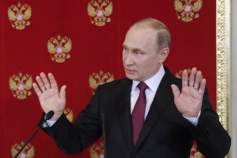 Путин ответил на обвинения в использовании Сирией химоружия: «Скучно, девочки»