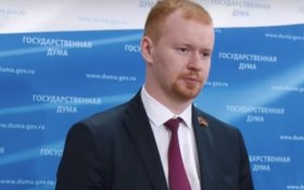 Денис Парфенов: Правящий класс проводит политику наглого грабежа нашего населения