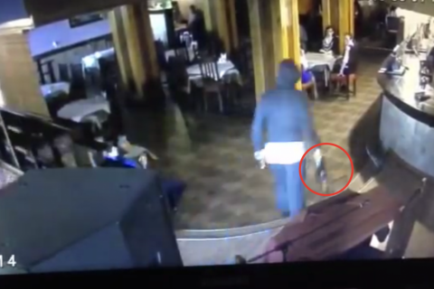Покушение на чемпиона по тайскому боксу появилось на видео