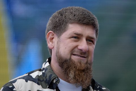 В Воронеже полицейские проверили документы у двух девушек. Они оказались чеченками. Извиняться пришлось и полицейским и губернатору области, а прохожей грозит 5 лет