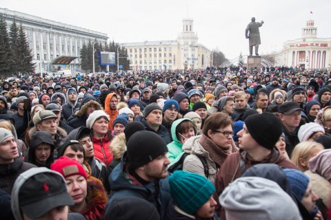 Жители Кузбасса готовят массовый митинг против главы парламента Амана Тулеева