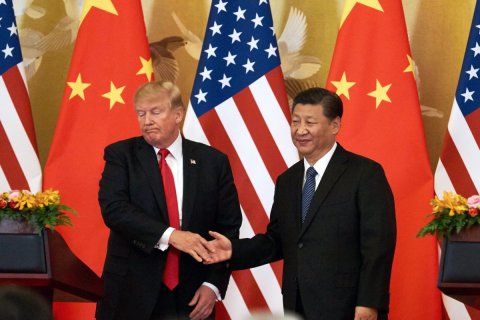 Китай уступил США в торговой войне