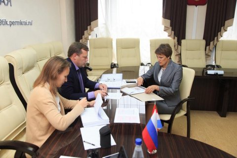 Коммунистов Пермского края задержали за критику врио губернатора