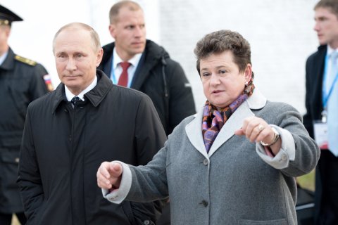 На губернаторских выборах во Владимирской области избирательный фонд кандидата-единоросса в 300 раз больше фонда кандидата-коммуниста