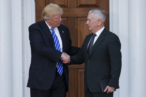 Глава Пентагона Мэттис призвал говорить с Россией «с позиции силы»