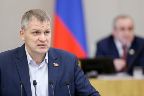 В КПРФ заявили о нехватке 100 млрд рублей для закупки лекарств