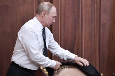 Владимир Путин в четвертый раз вступил в должность президента России — сроком на шесть лет