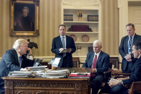 Путин и Трамп не обсуждали тему отмены санкций