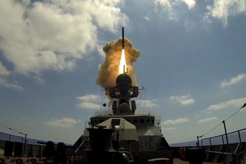 ВМФ России ударил крылатыми ракетами по объектам ИГ в районе Пальмиры