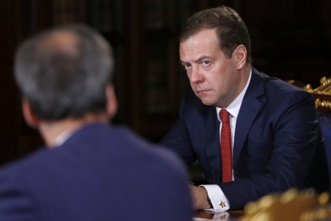 Бюджет заморожен на три года